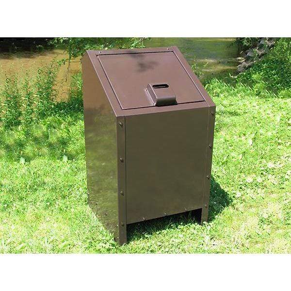 Paris 34 Gal. Green Steel Outdoor Trash Can with Steel Lid and